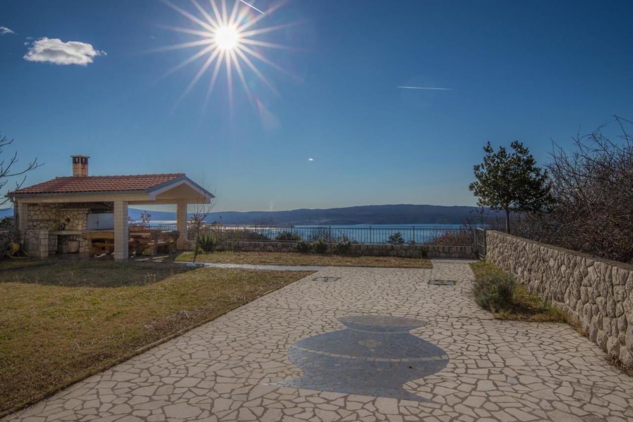 Vila Sani Crikvenica Exterior photo